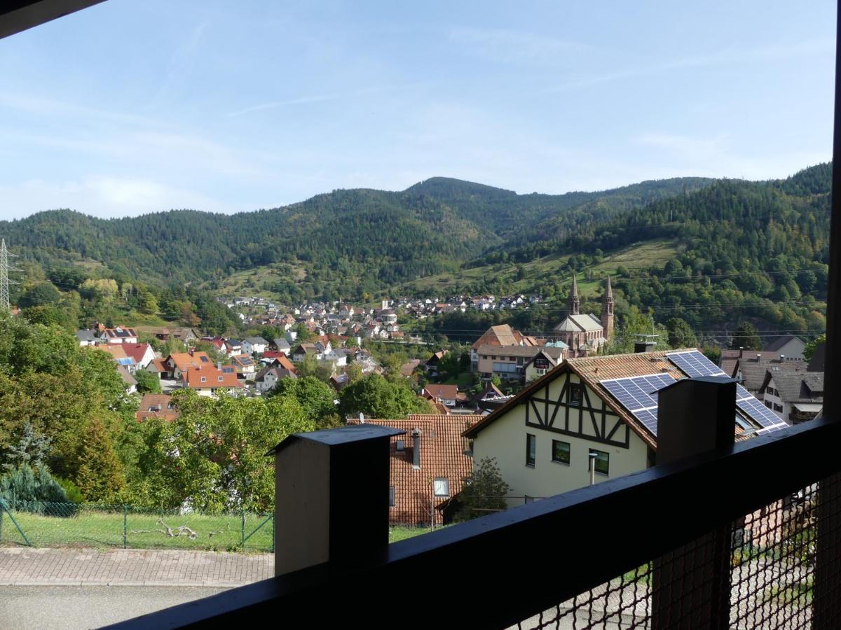 Ferienwohnungen Sonnenhalde Mit Schoener Aussicht Forbach Esterno foto